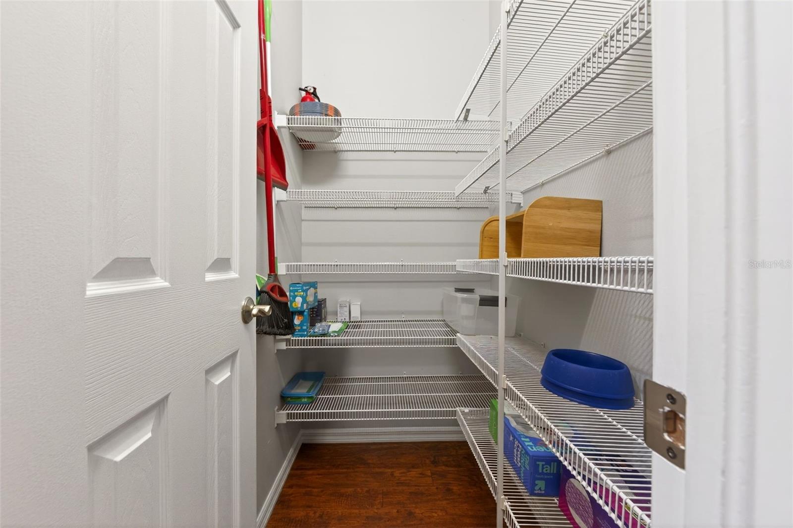 Image 23 of 59 For 4956 Creekside Trail