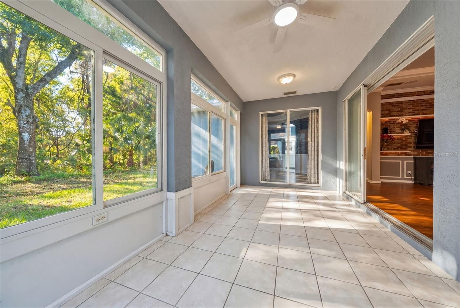 Image 31 of 59 For 4956 Creekside Trail