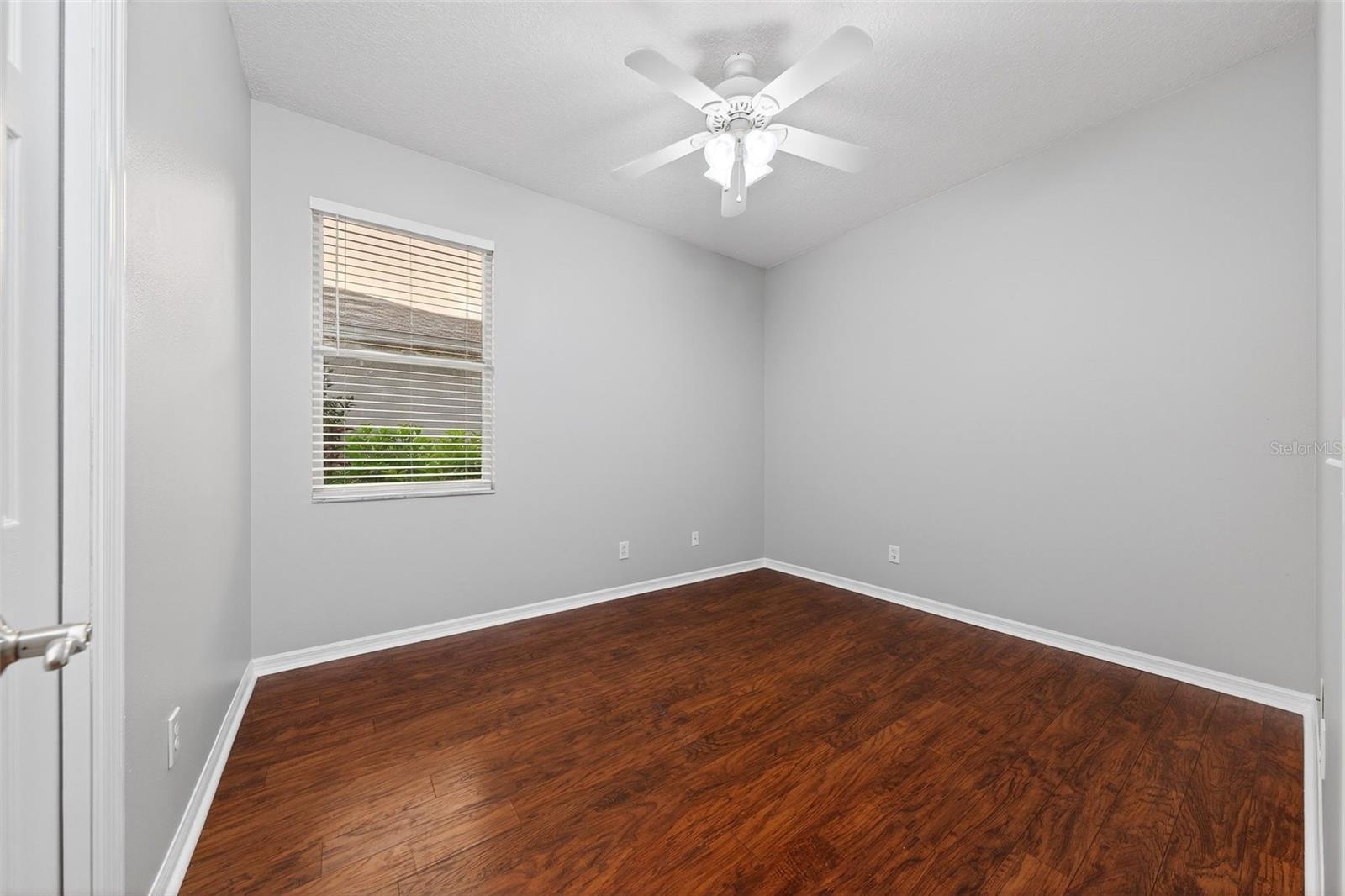 Image 46 of 59 For 4956 Creekside Trail