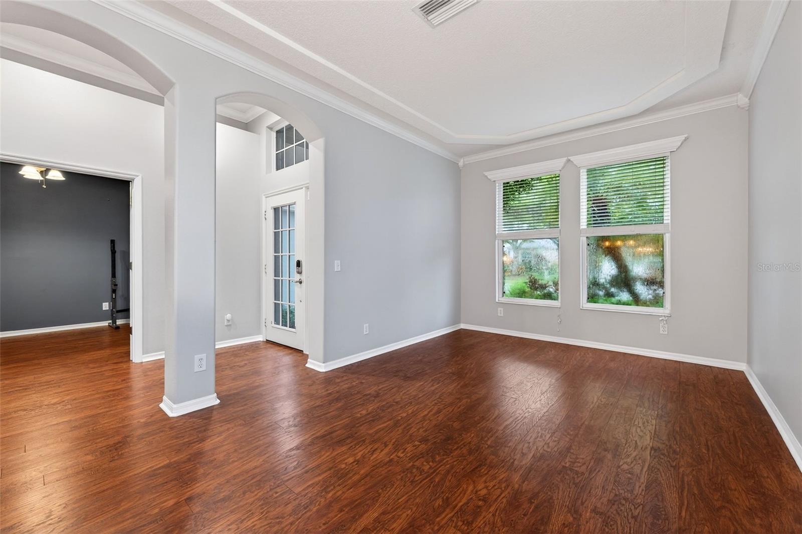 Image 7 of 59 For 4956 Creekside Trail