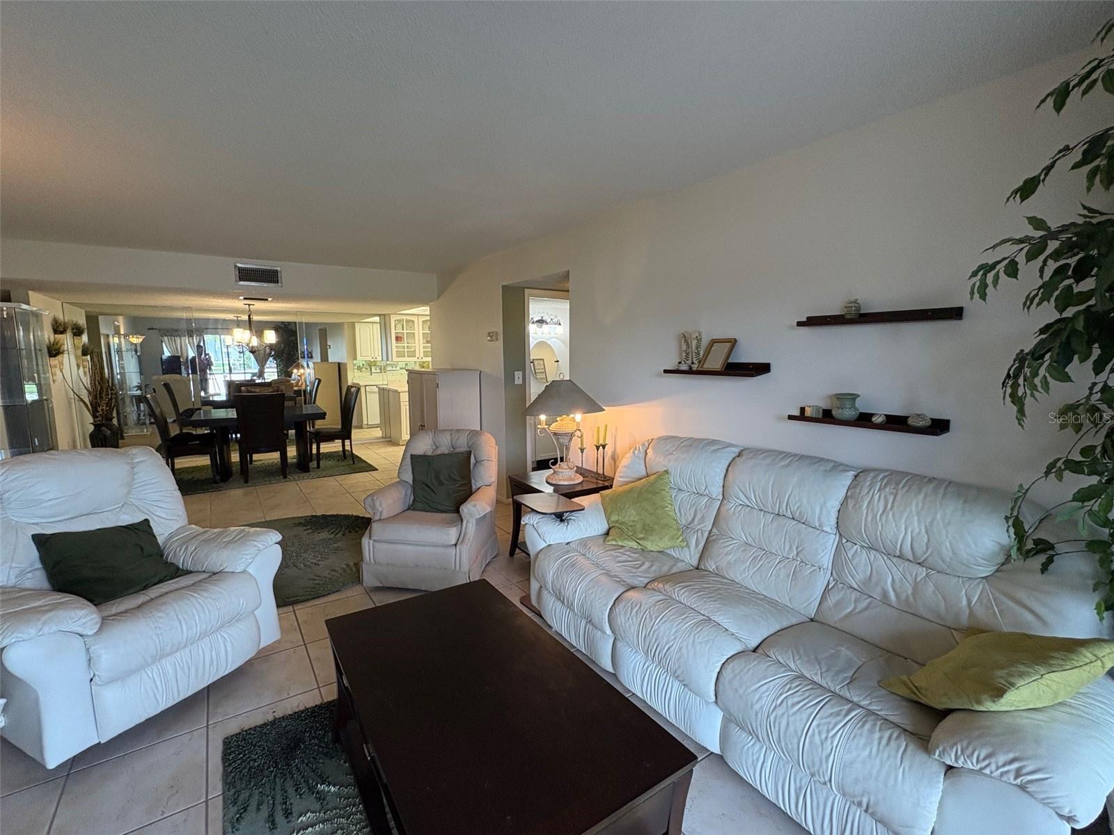 Image 10 of 52 For 6114 43rd Street W 104e