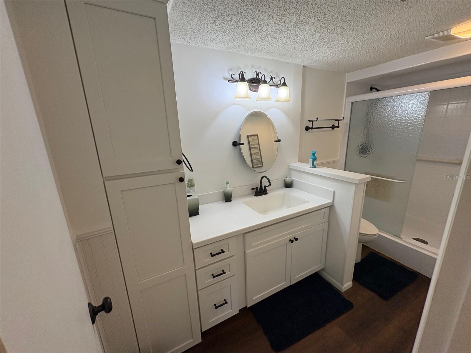 Image 23 of 52 For 6114 43rd Street W 104e