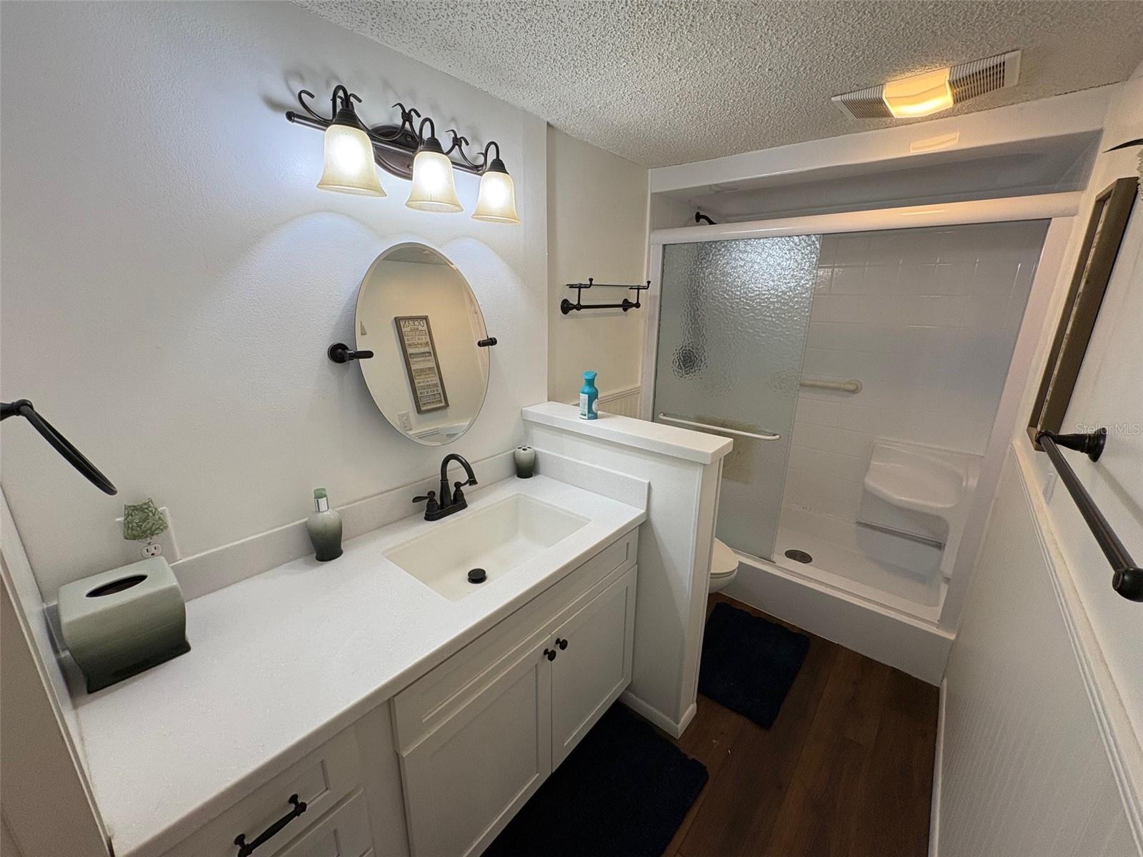 Image 24 of 52 For 6114 43rd Street W 104e