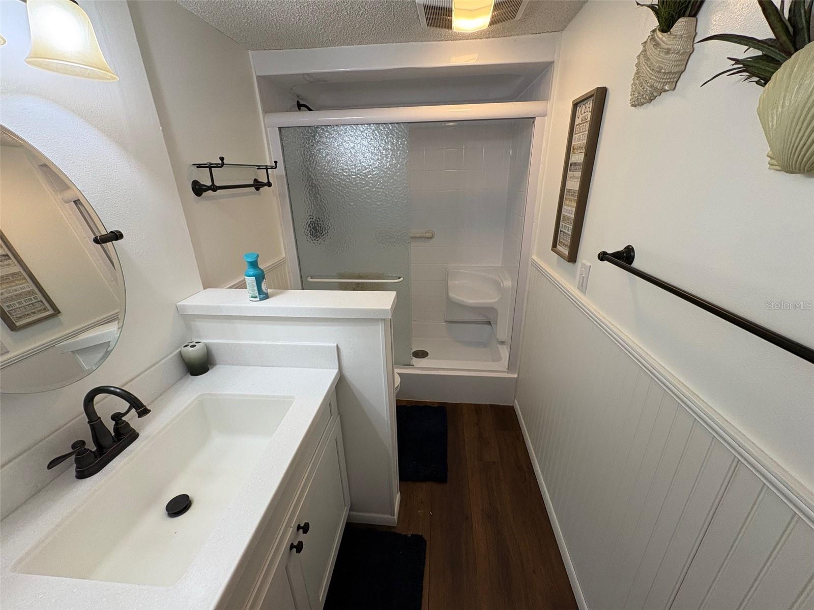 Image 26 of 52 For 6114 43rd Street W 104e