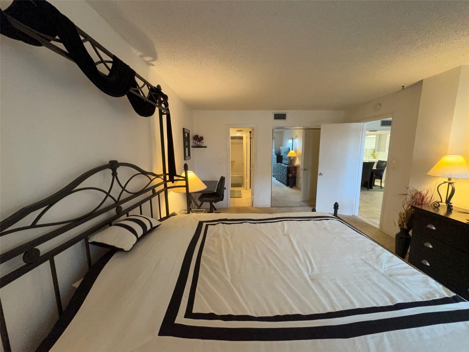 Image 37 of 52 For 6114 43rd Street W 104e