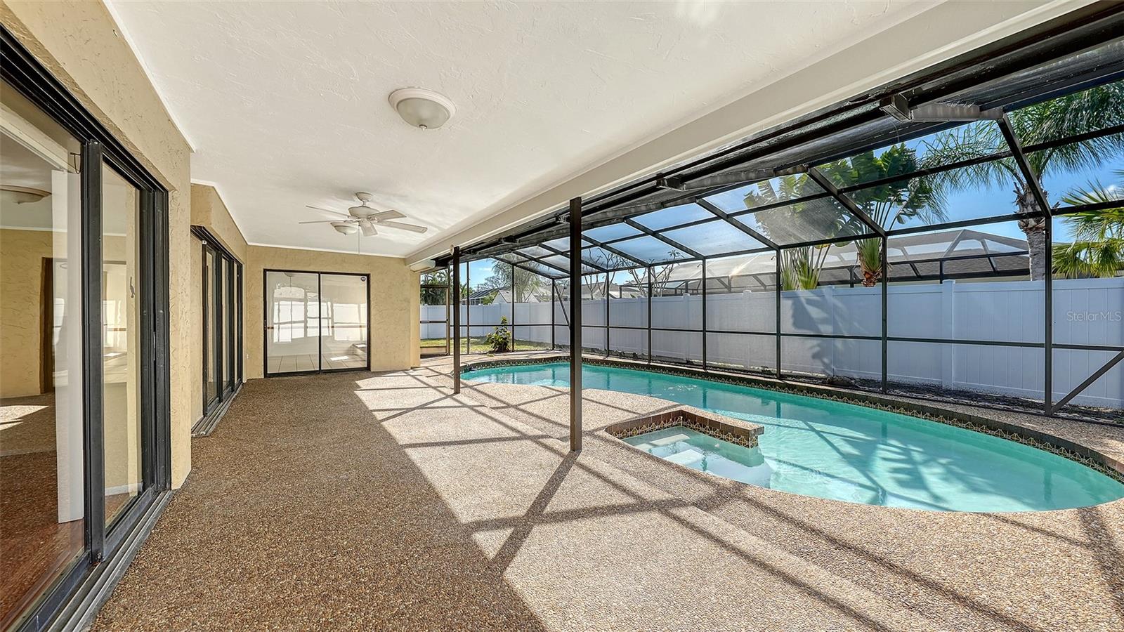 Image 40 of 43 For 1844 Oak View Drive