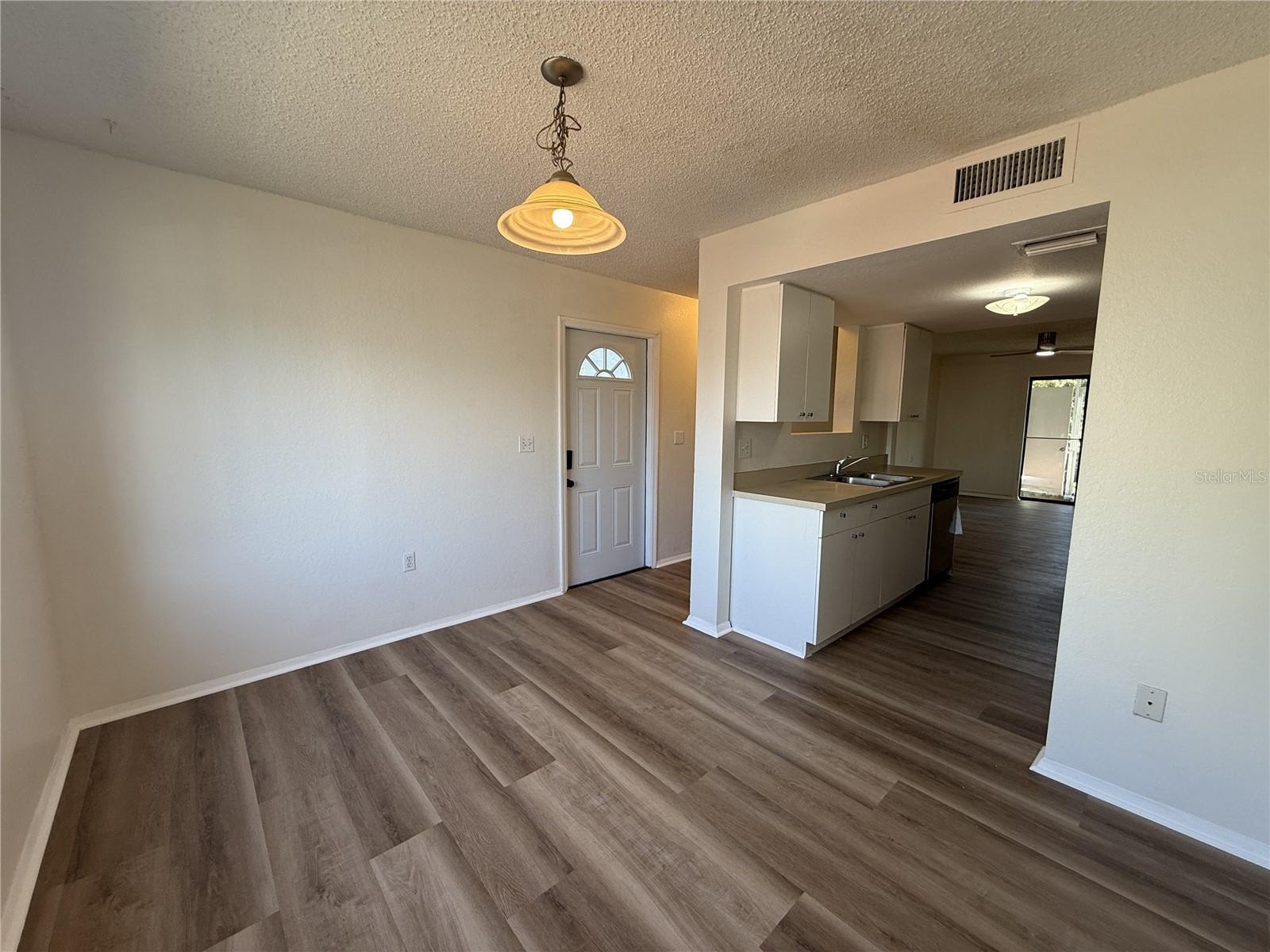 Image 3 of 15 For 5310 26th Street W 2203