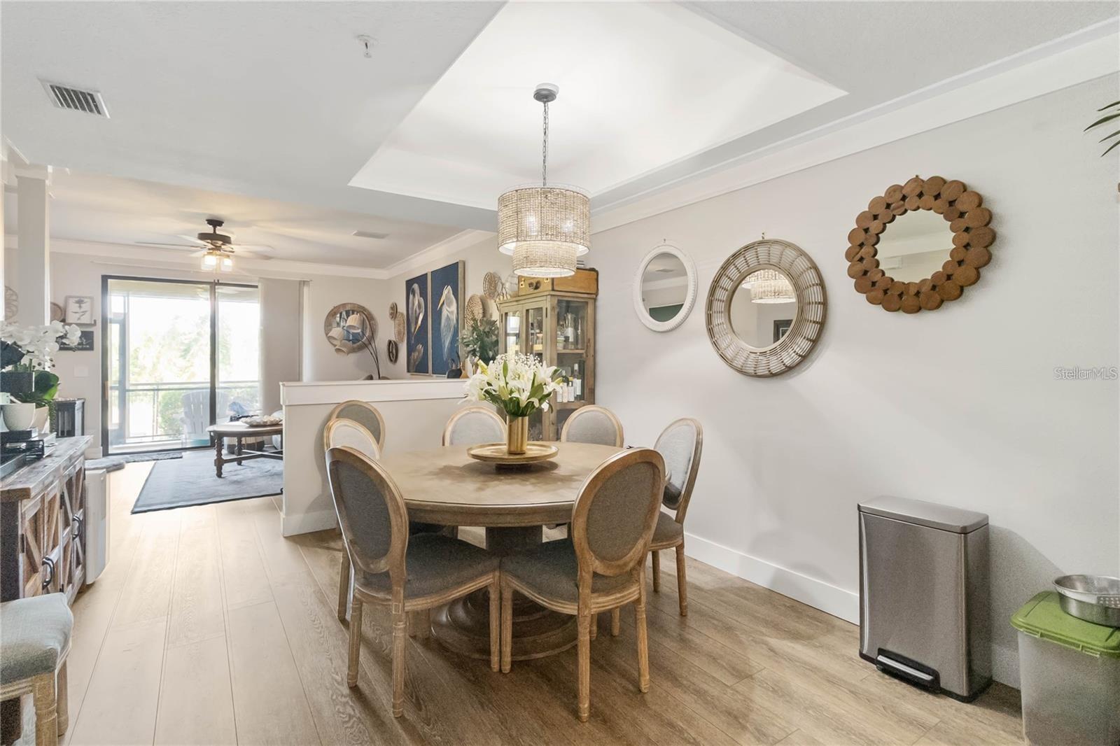 Image 5 of 27 For 7242 Hamilton Road