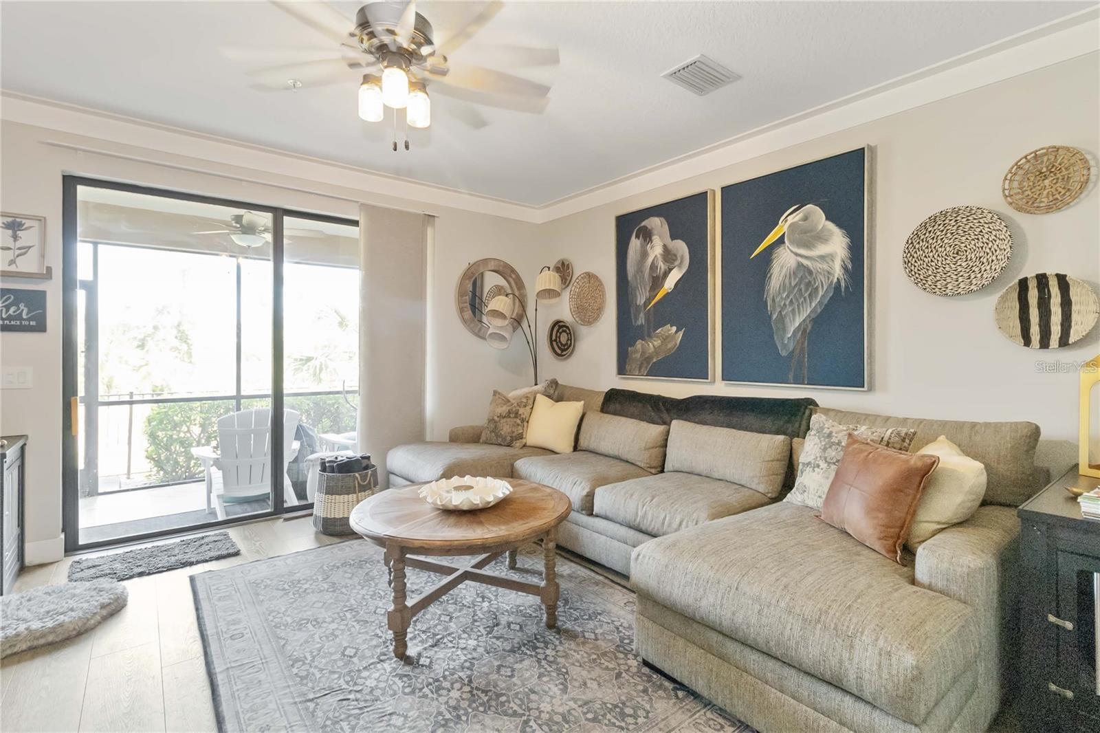 Image 7 of 27 For 7242 Hamilton Road