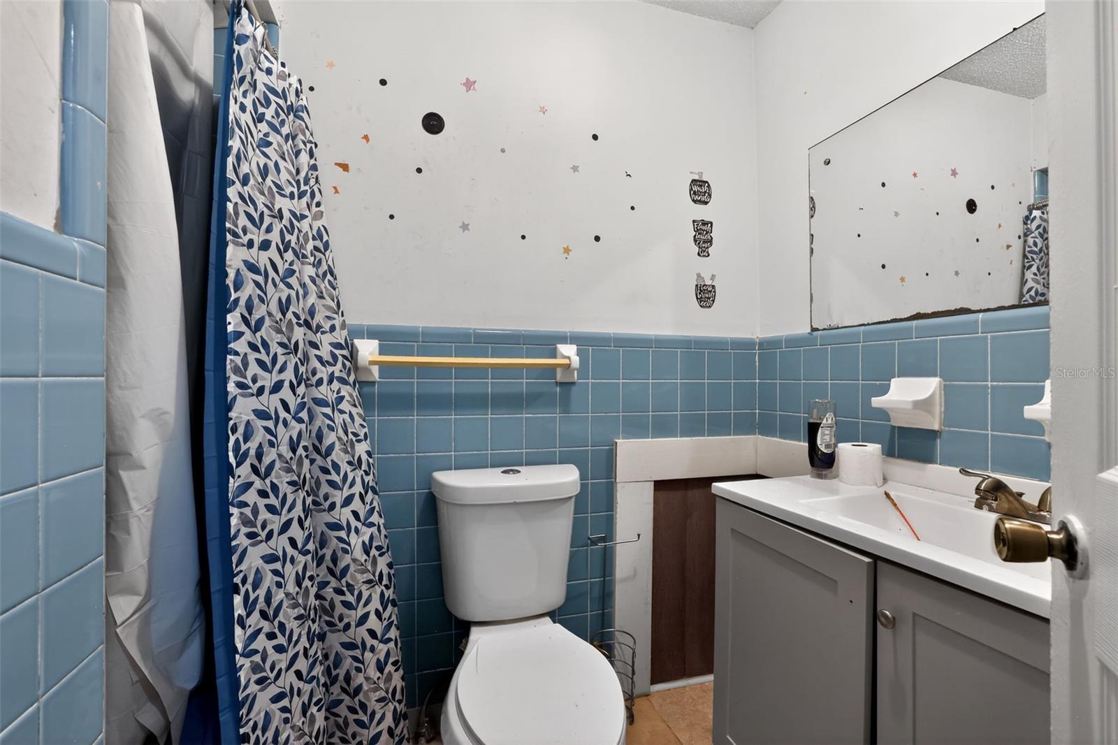 Image 10 of 33 For 2086 Martin Luther King Jr Boulevard