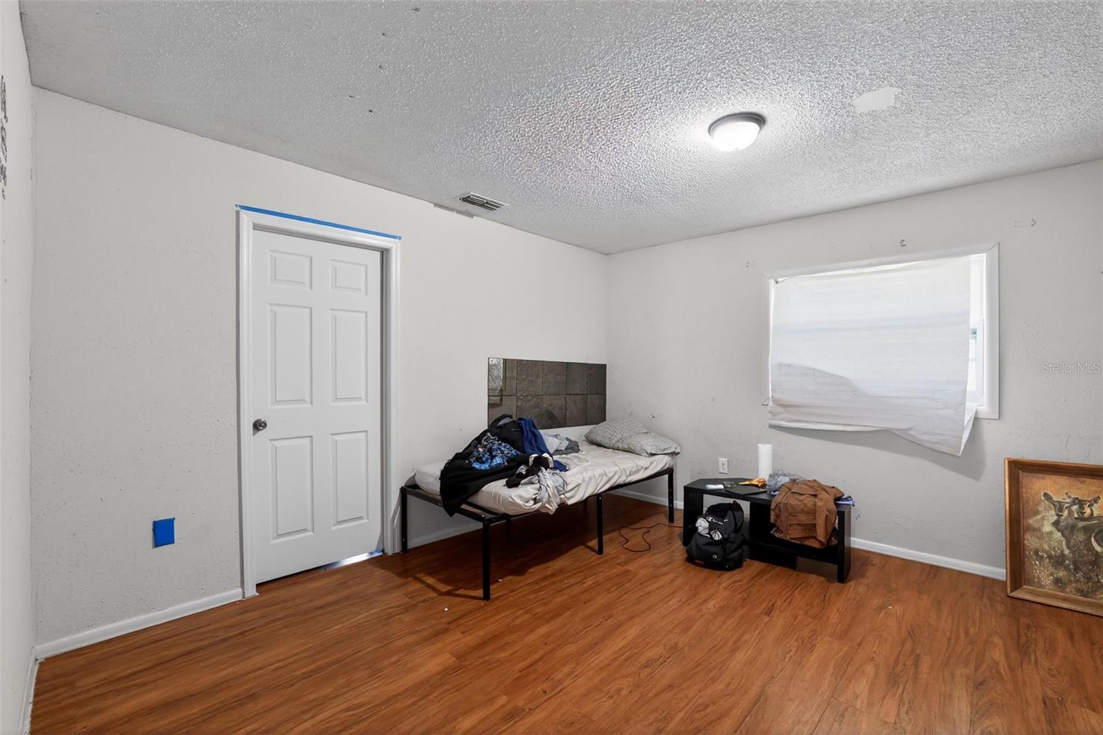 Image 19 of 33 For 2086 Martin Luther King Jr Boulevard