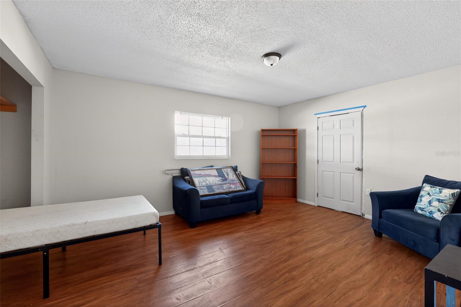 Image 22 of 33 For 2086 Martin Luther King Jr Boulevard