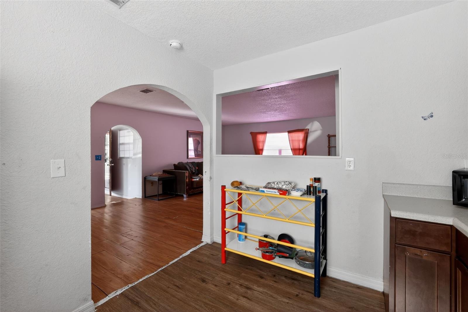 Image 26 of 33 For 2086 Martin Luther King Jr Boulevard