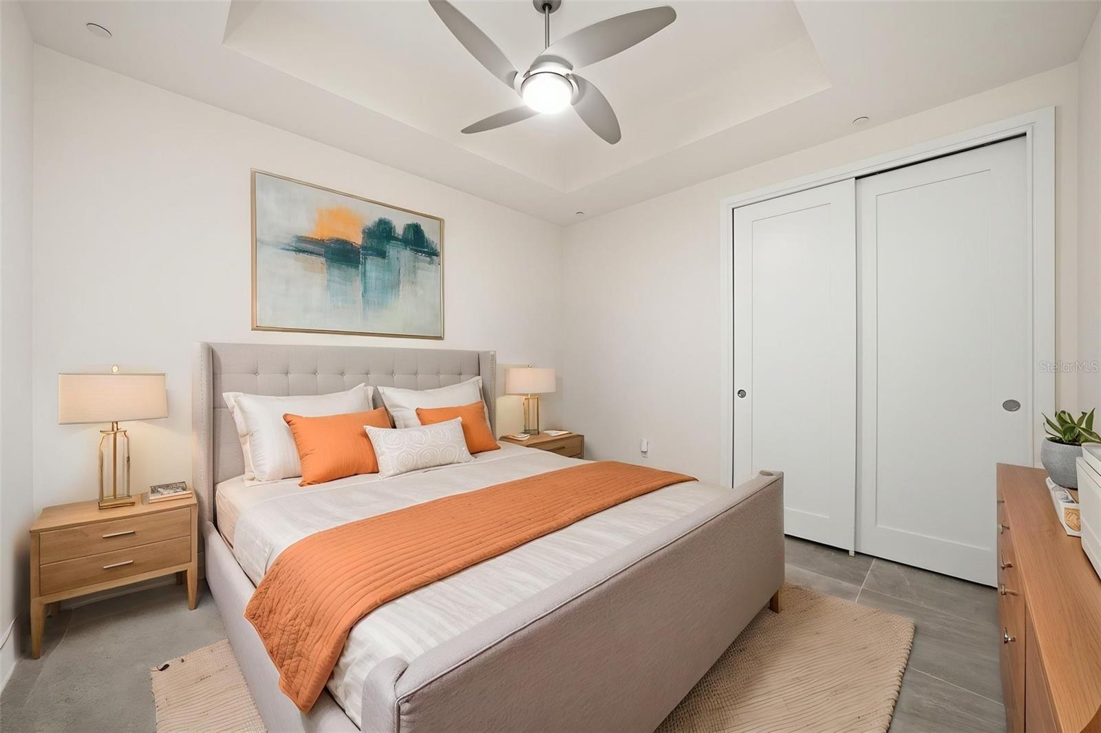 Image 19 of 40 For 711 Palm Avenue 302