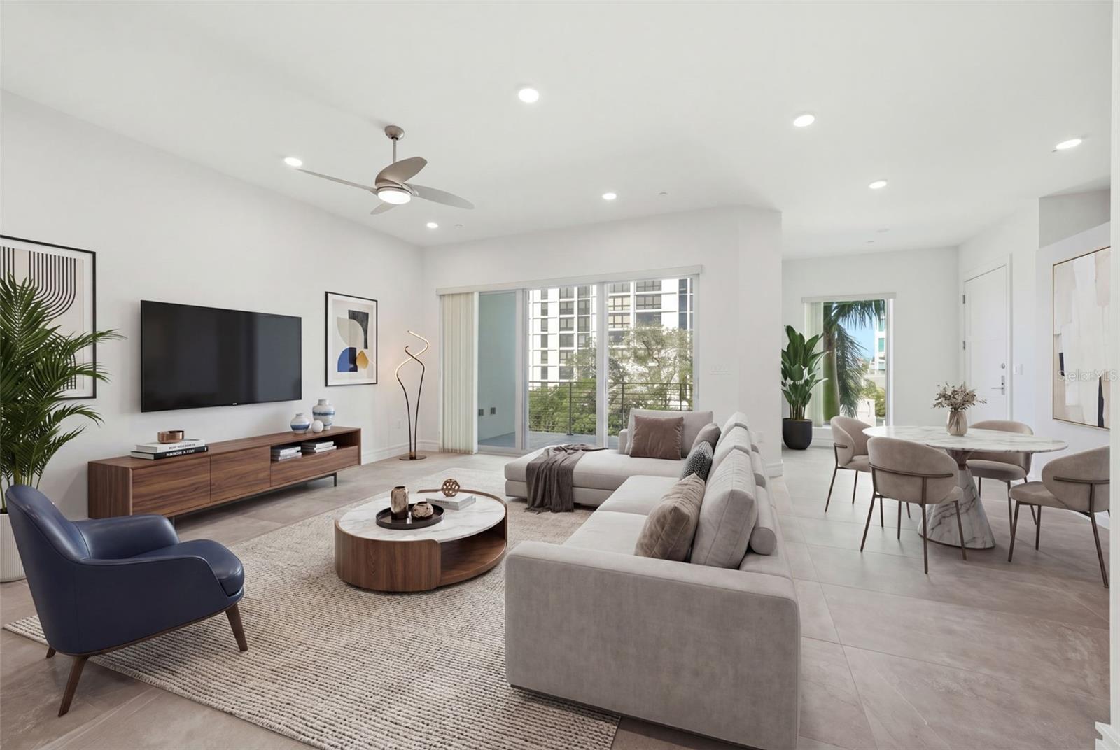 Image 4 of 40 For 711 Palm Avenue 302