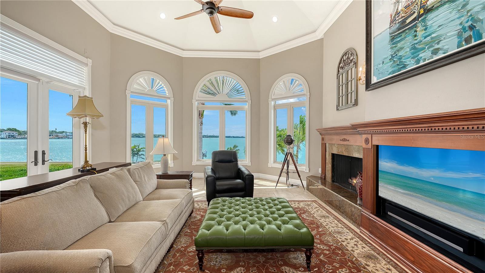 Image 22 of 54 For 1240 Hillview Drive