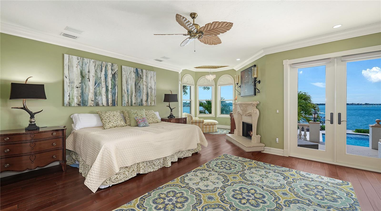 Image 27 of 54 For 1240 Hillview Drive