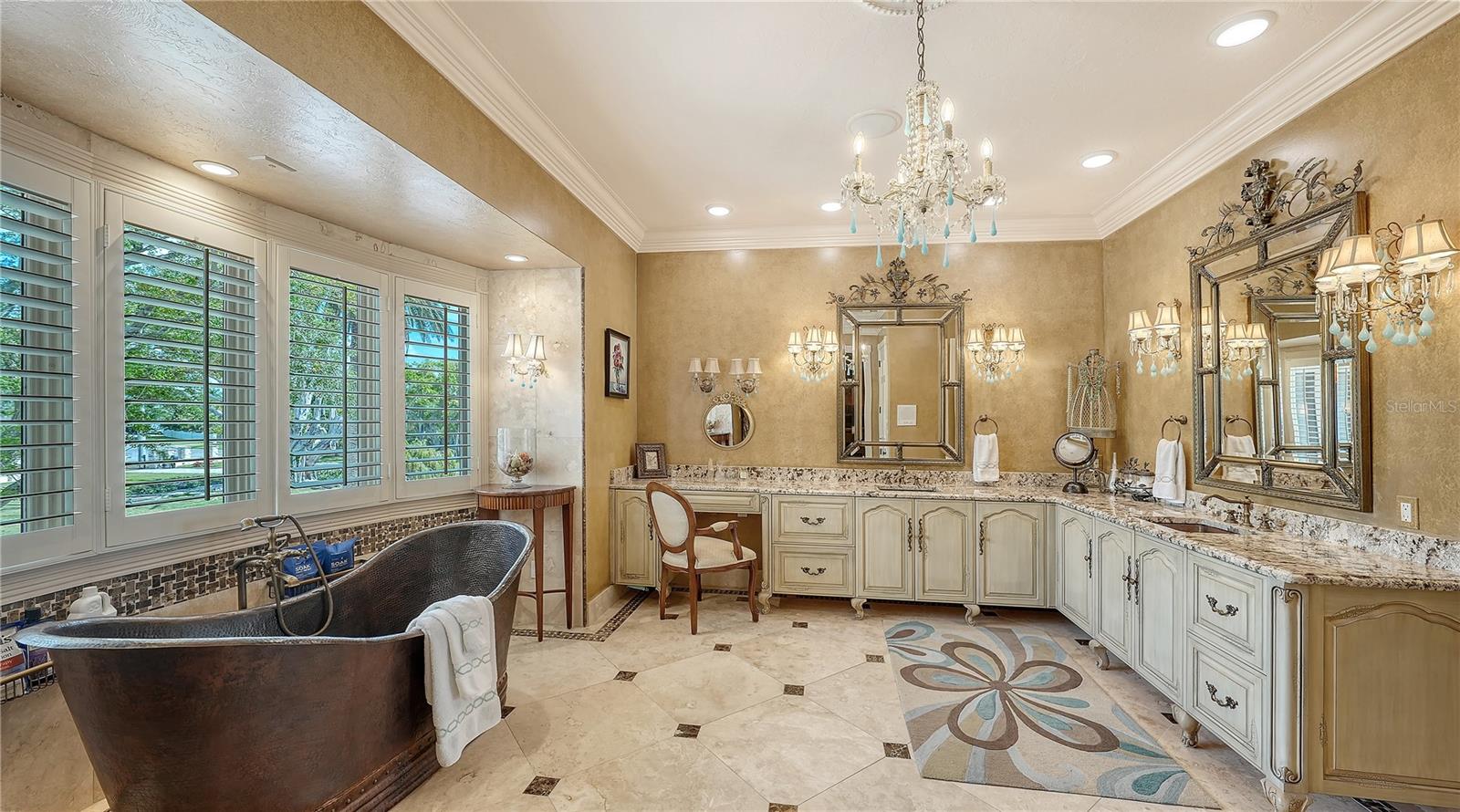 Image 29 of 54 For 1240 Hillview Drive