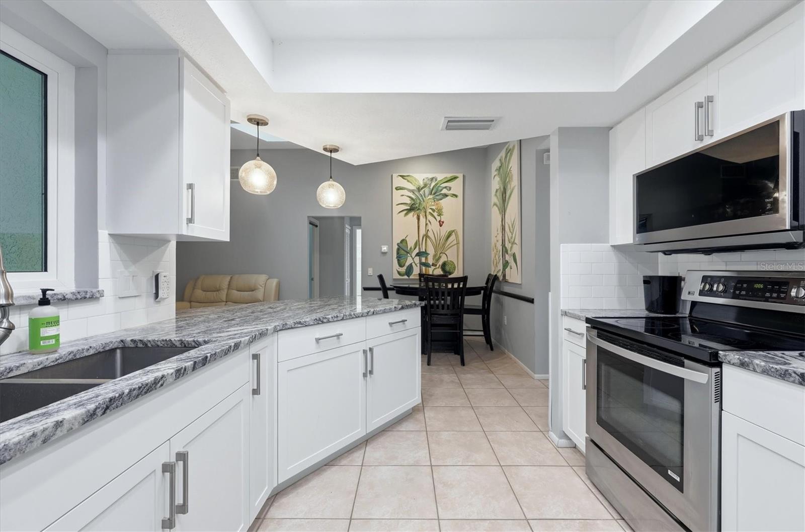 Image 25 of 44 For 5599 Wilde Oak Way