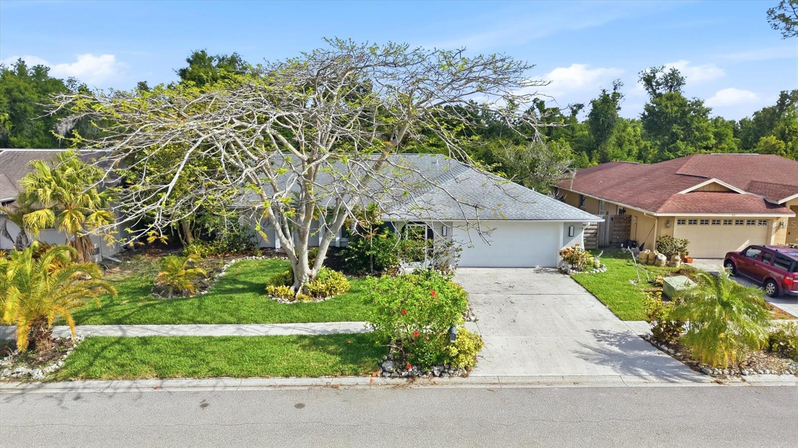 Image 6 of 44 For 5599 Wilde Oak Way