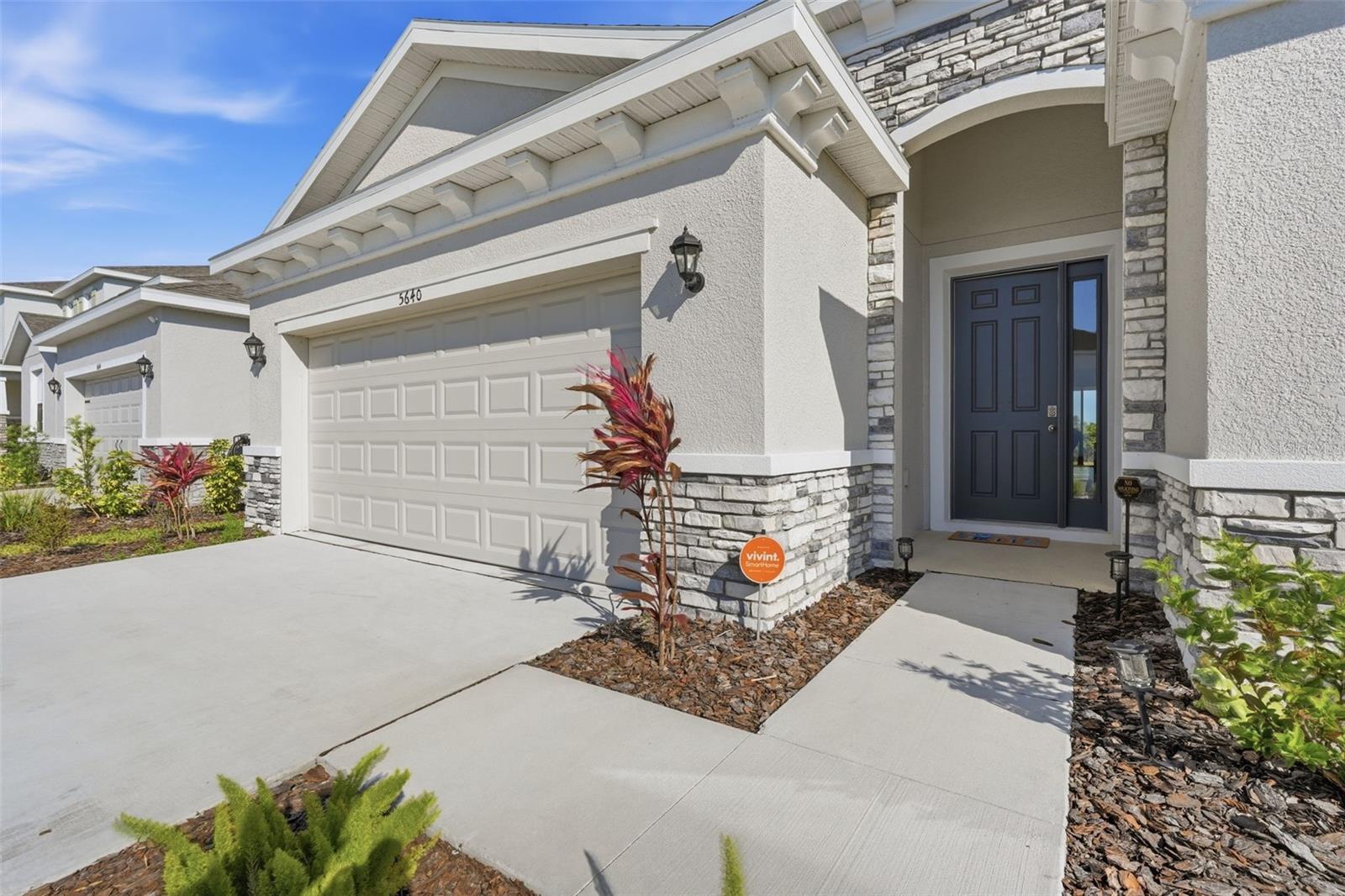 Image 3 of 52 For 5640 Silver Moonlight Drive