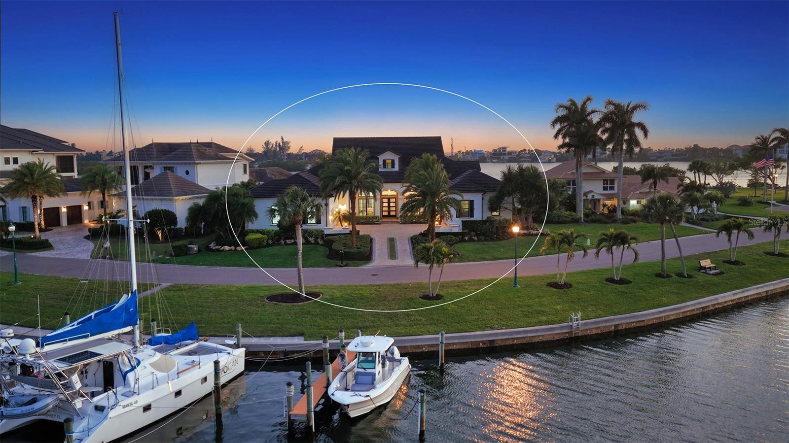 Image 21 of 100 For 313 Lookout Point Drive