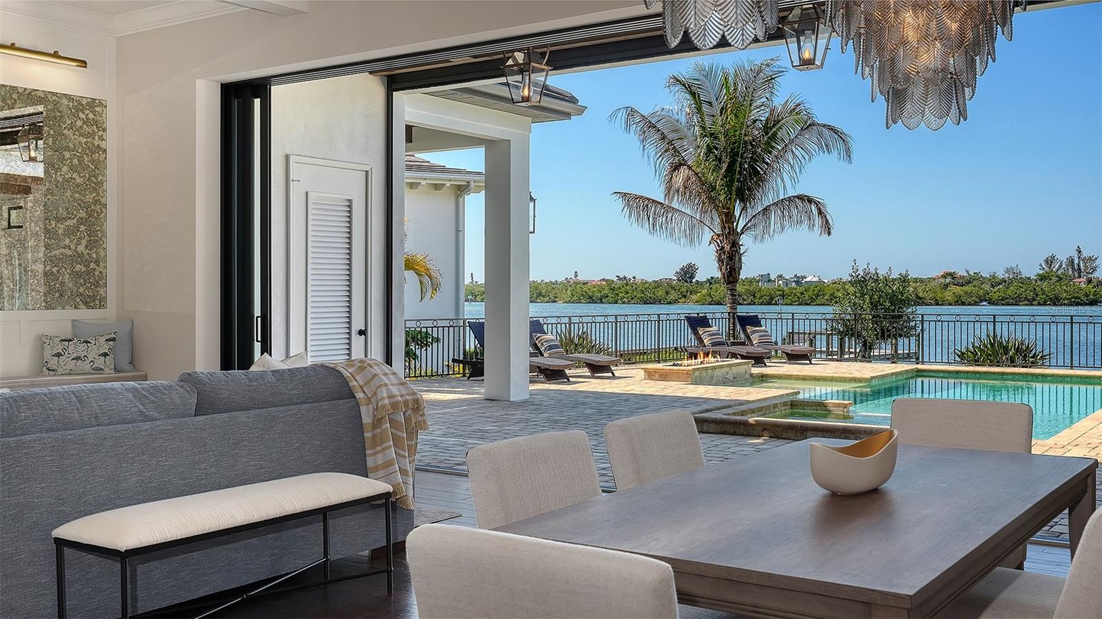 Image 31 of 100 For 313 Lookout Point Drive