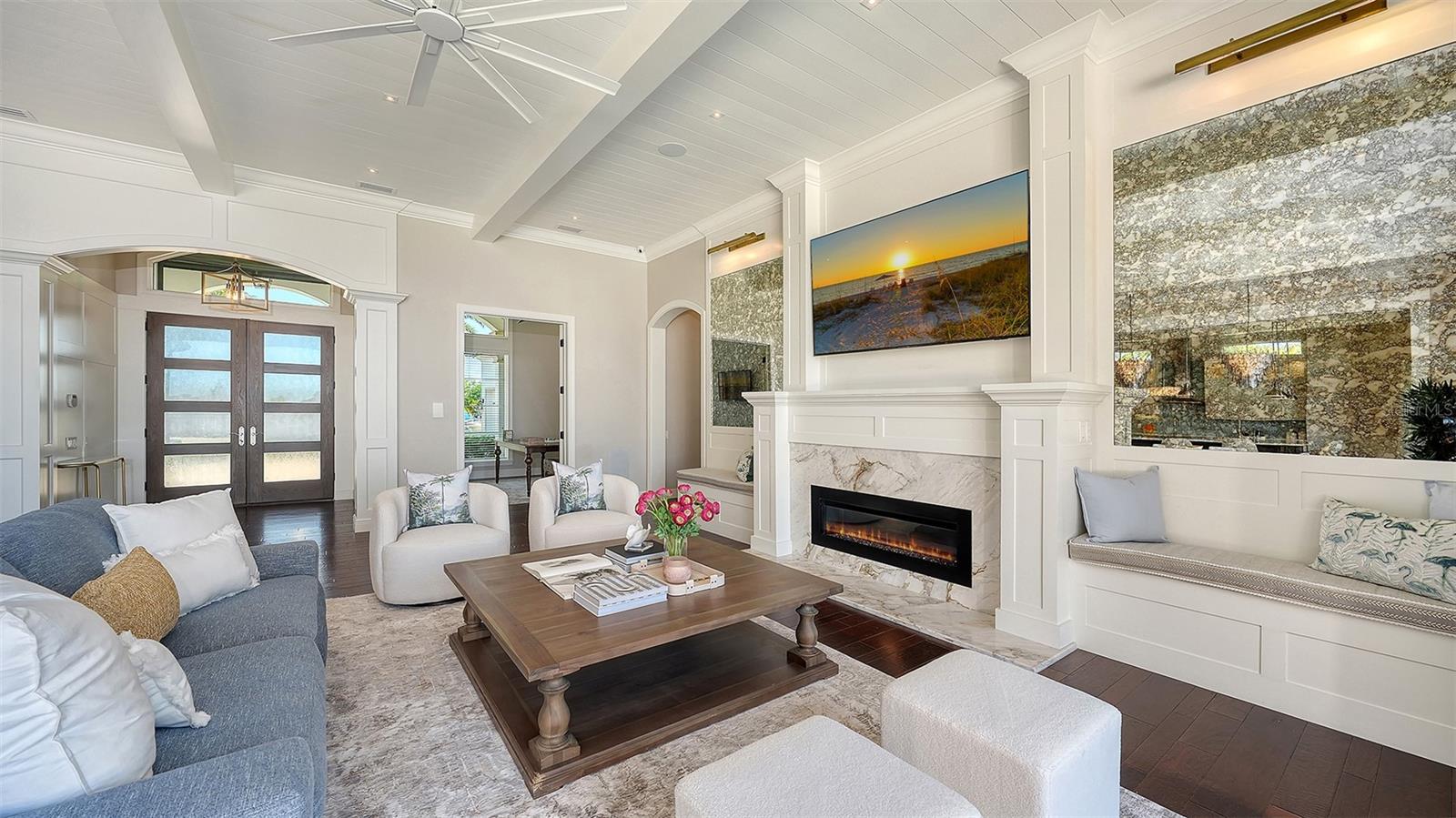 Image 37 of 100 For 313 Lookout Point Drive