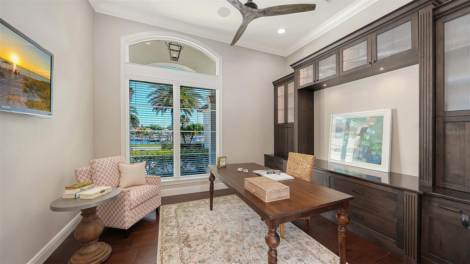 Image 52 of 100 For 313 Lookout Point Drive