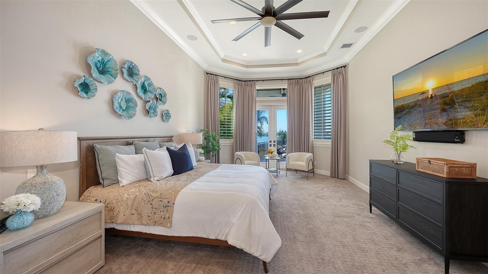 Image 54 of 100 For 313 Lookout Point Drive