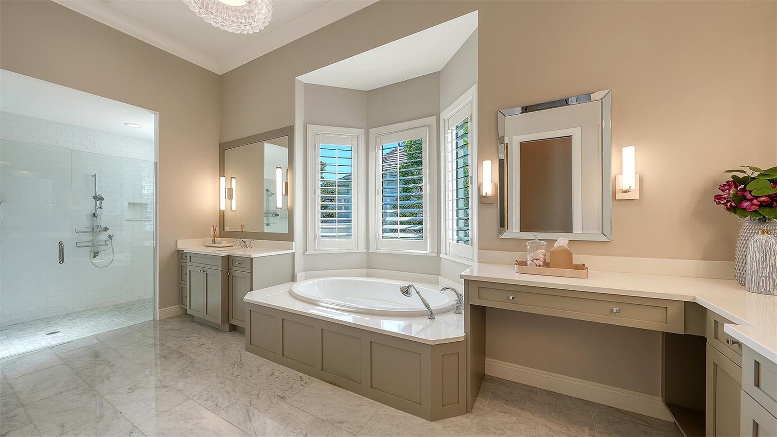 Image 62 of 100 For 313 Lookout Point Drive