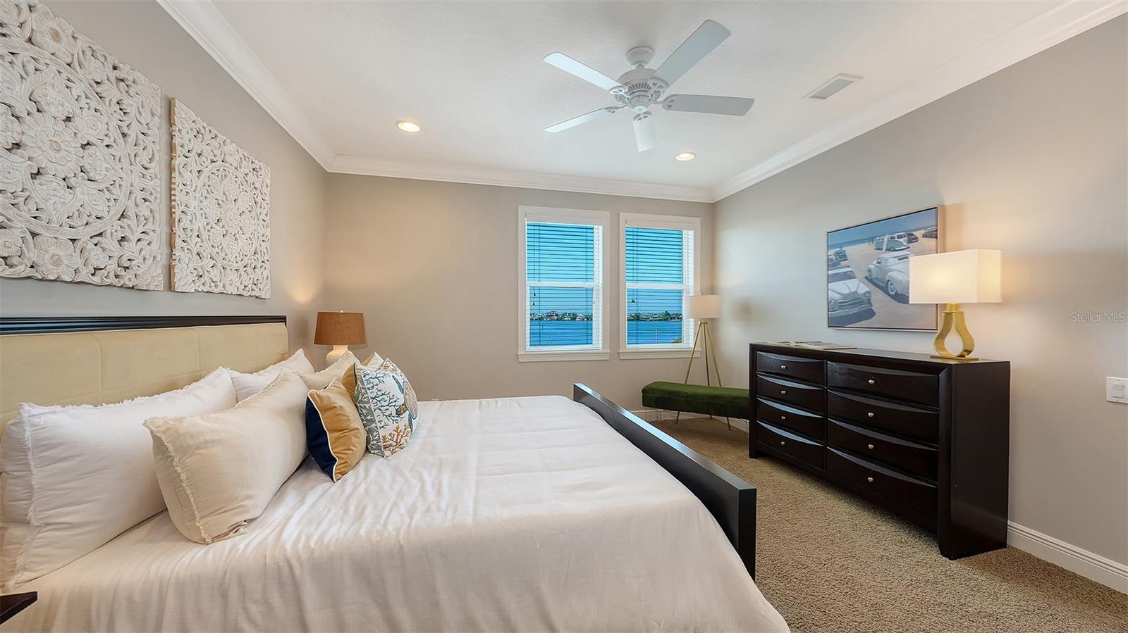 Image 81 of 100 For 313 Lookout Point Drive