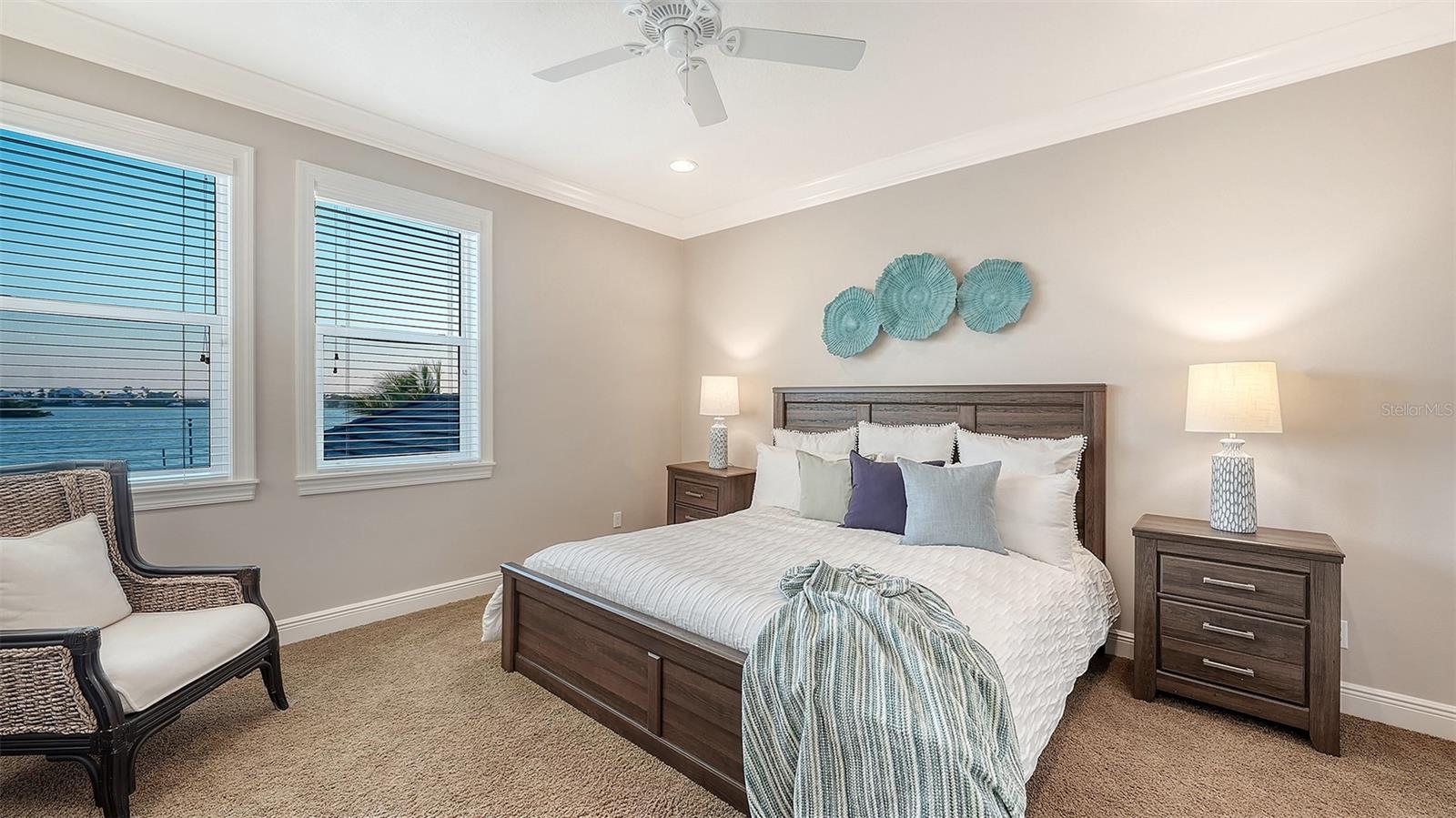 Image 84 of 100 For 313 Lookout Point Drive