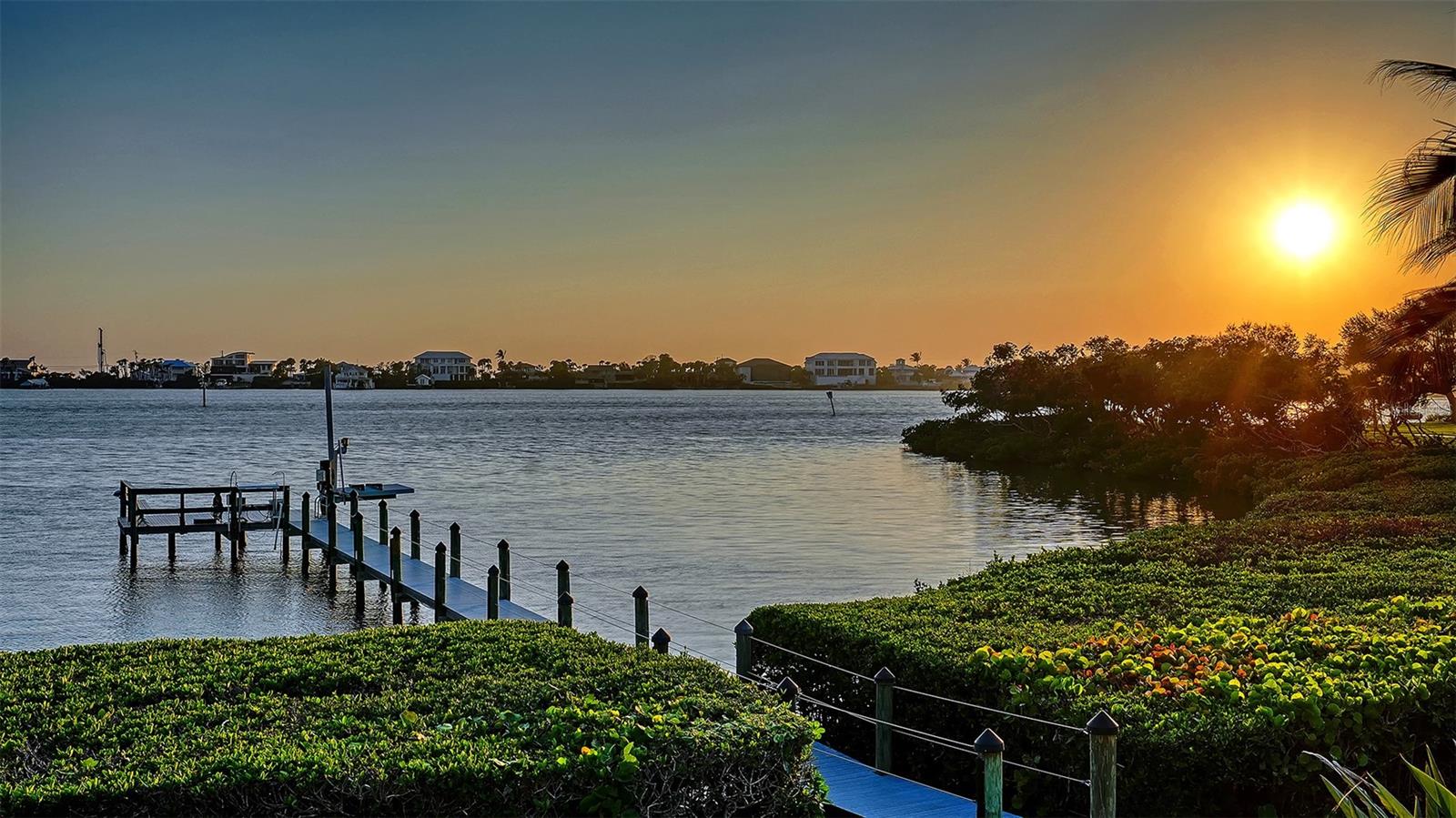 Image 90 of 100 For 313 Lookout Point Drive