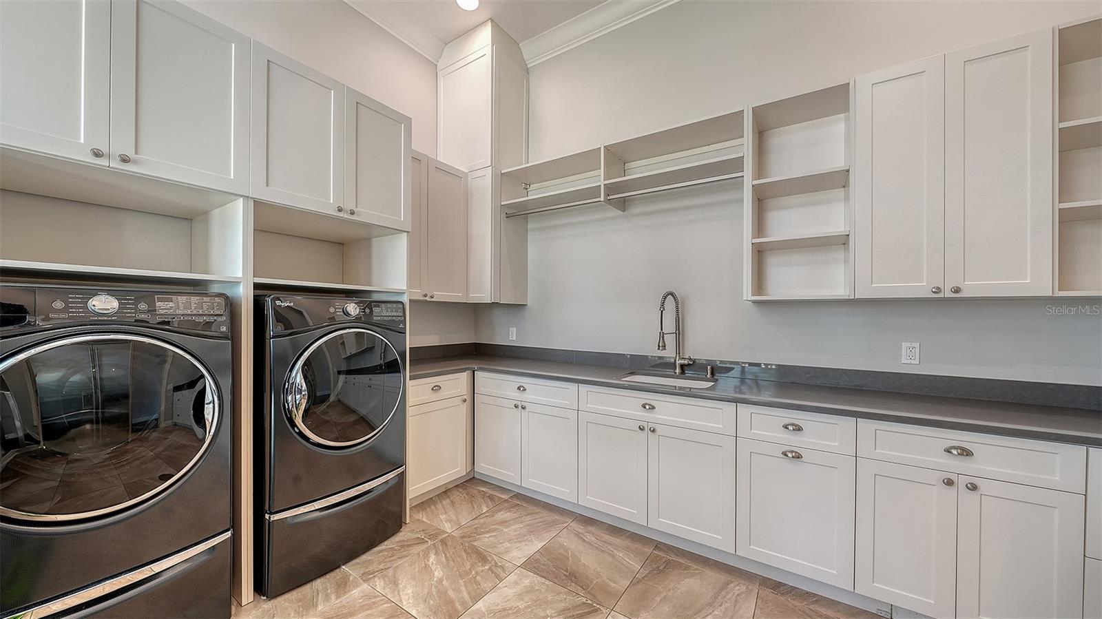 Image 92 of 100 For 313 Lookout Point Drive