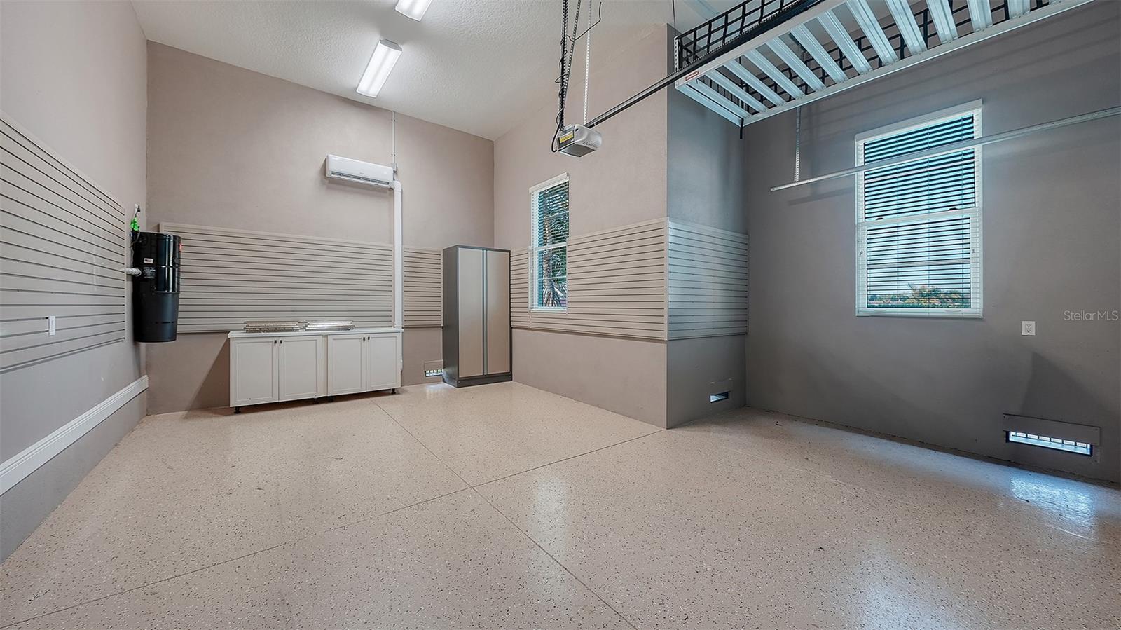 Image 94 of 100 For 313 Lookout Point Drive