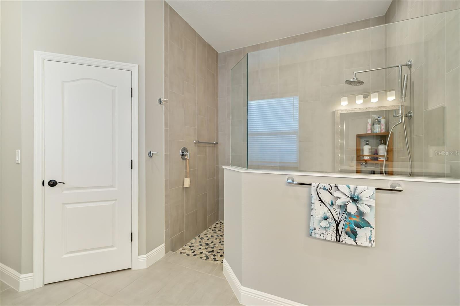 Image 29 of 73 For 2525 Paradise Plum Drive