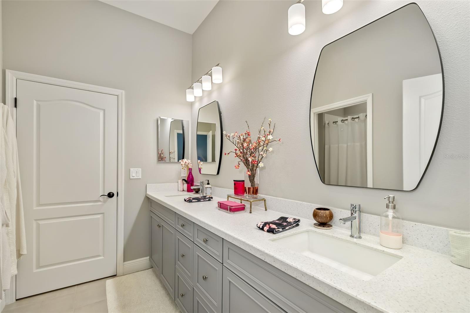 Image 36 of 73 For 2525 Paradise Plum Drive