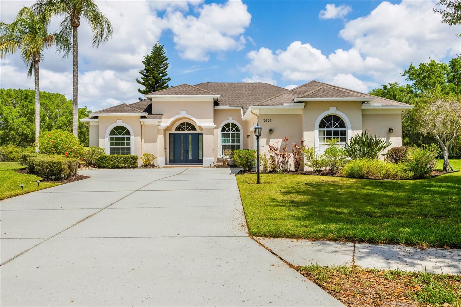 Image 2 of 53 For 10905 Bullrush Terrace