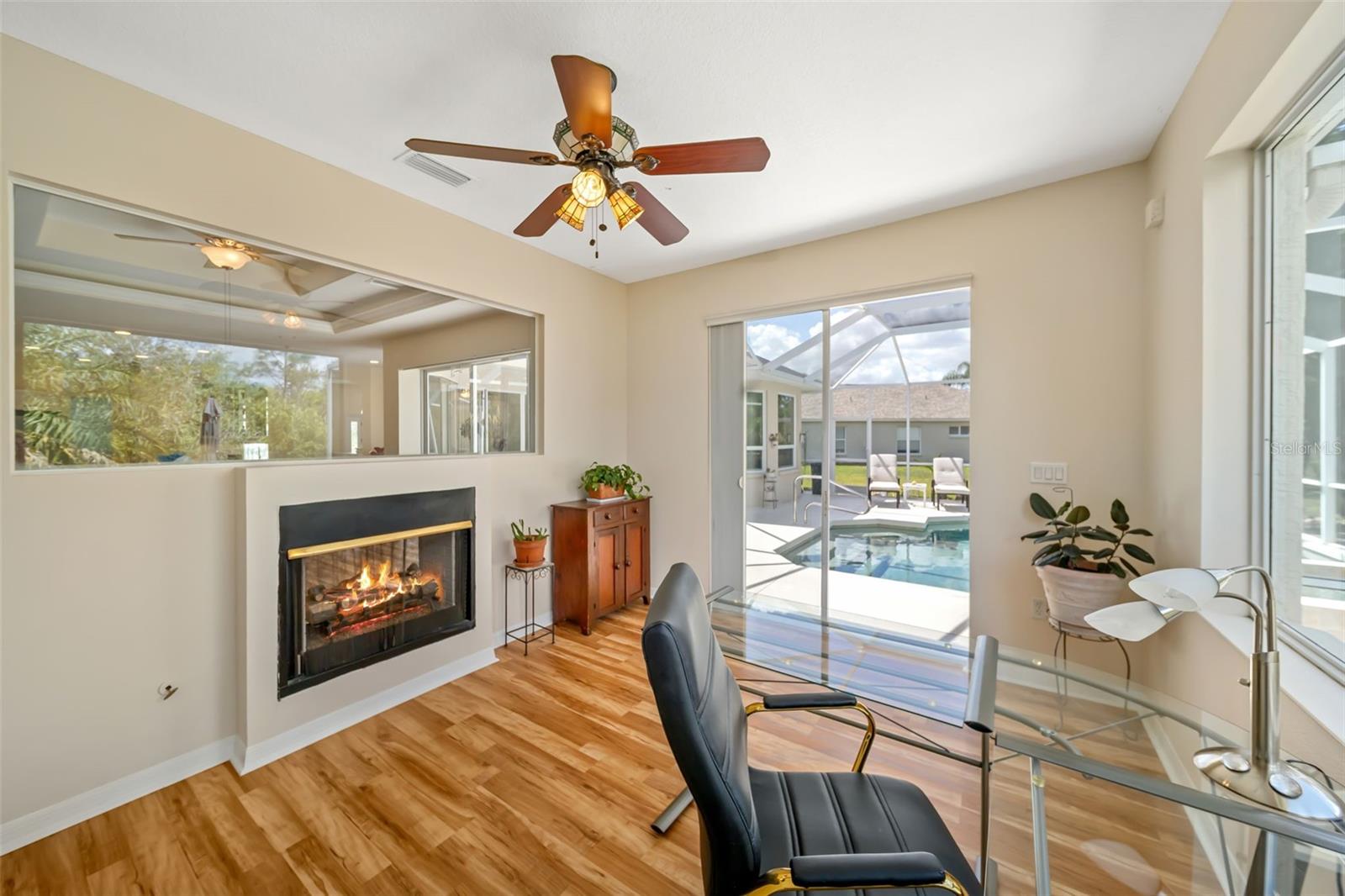 Image 23 of 53 For 10905 Bullrush Terrace