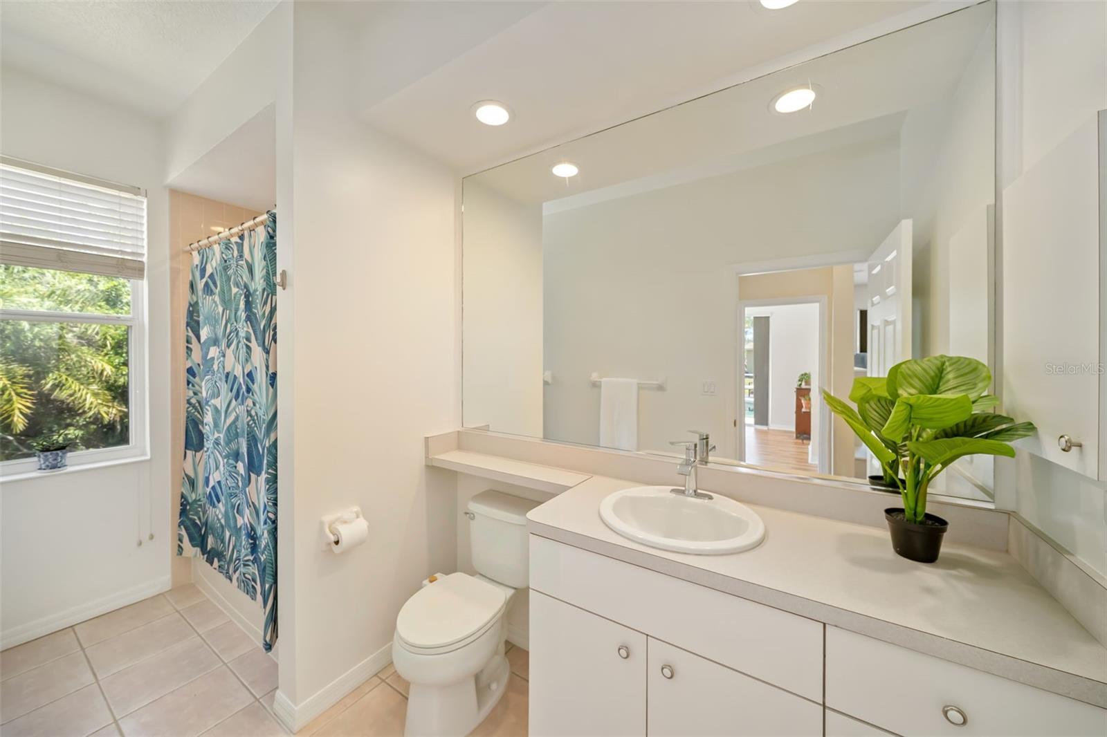 Image 38 of 53 For 10905 Bullrush Terrace