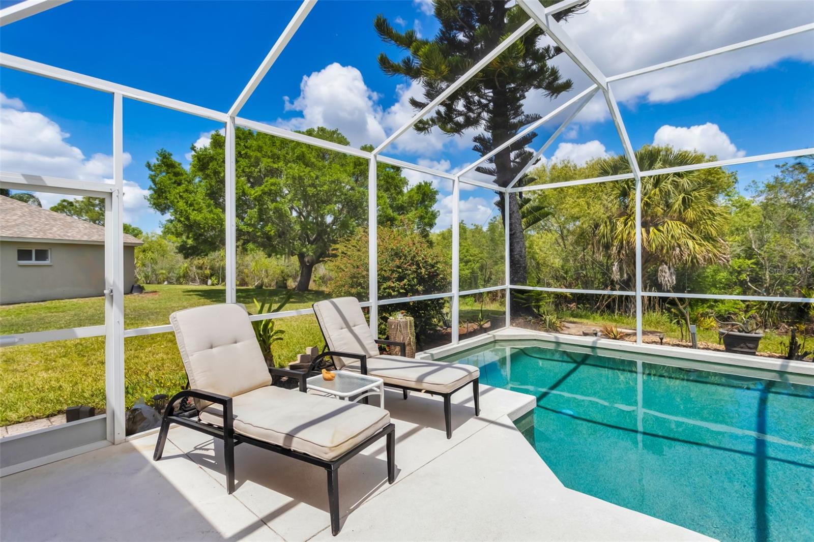 Image 45 of 53 For 10905 Bullrush Terrace