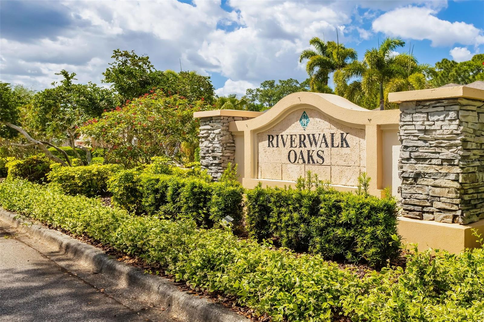 Image 49 of 53 For 10905 Bullrush Terrace