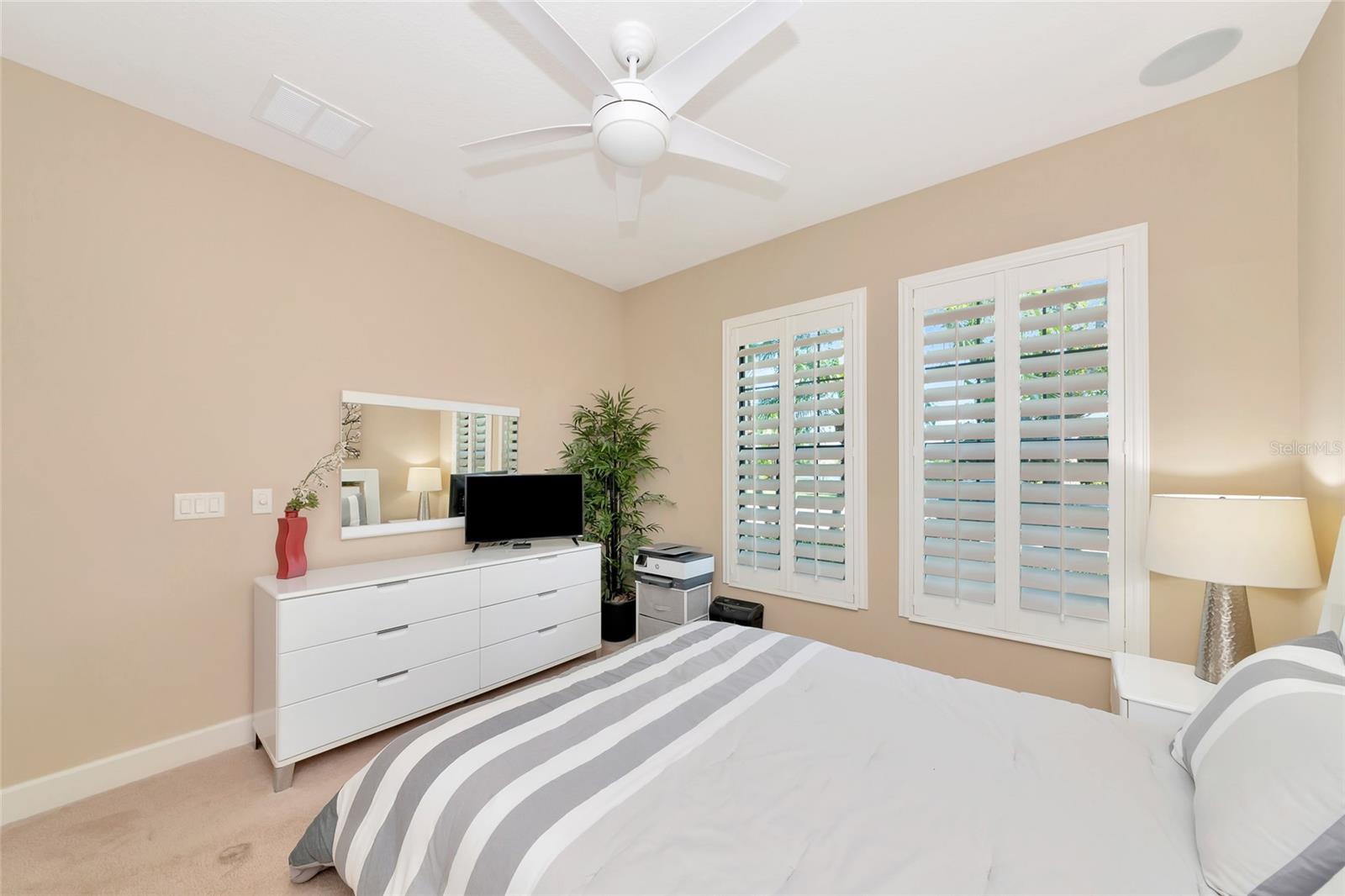 Image 31 of 70 For 12848 Del Corso Loop