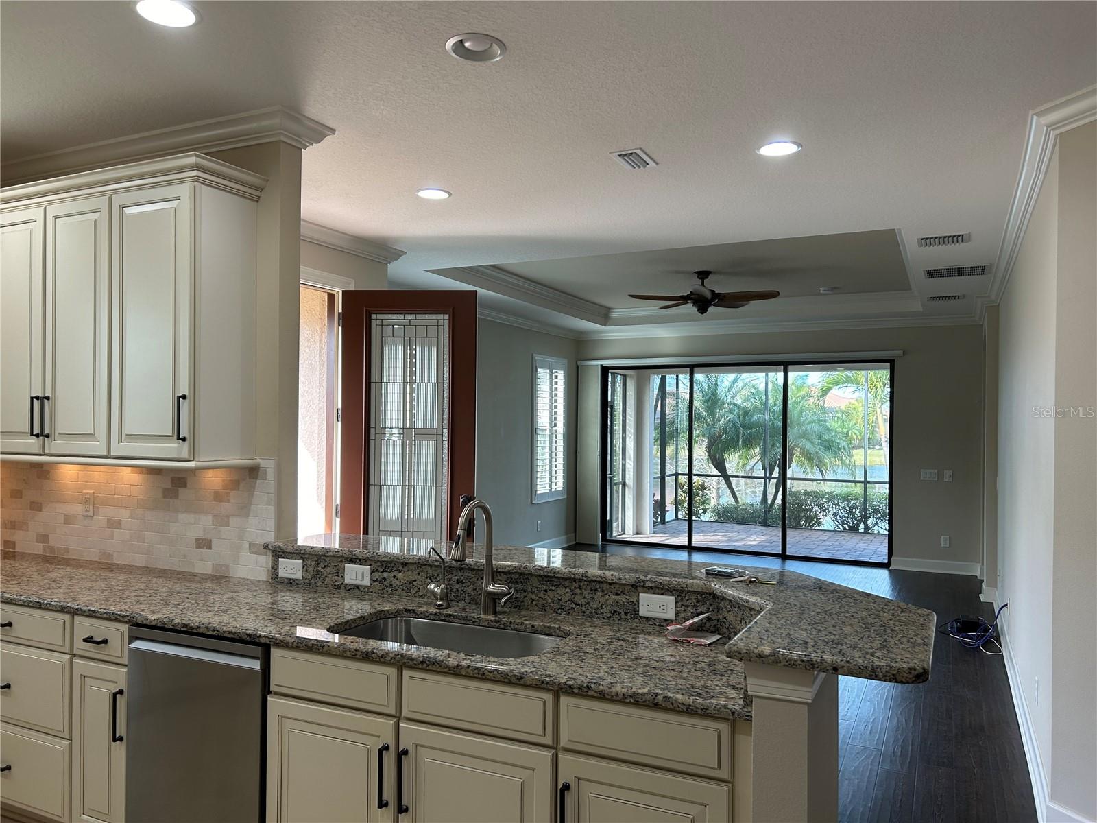 Image 11 of 43 For 13241 Torresina Terrace