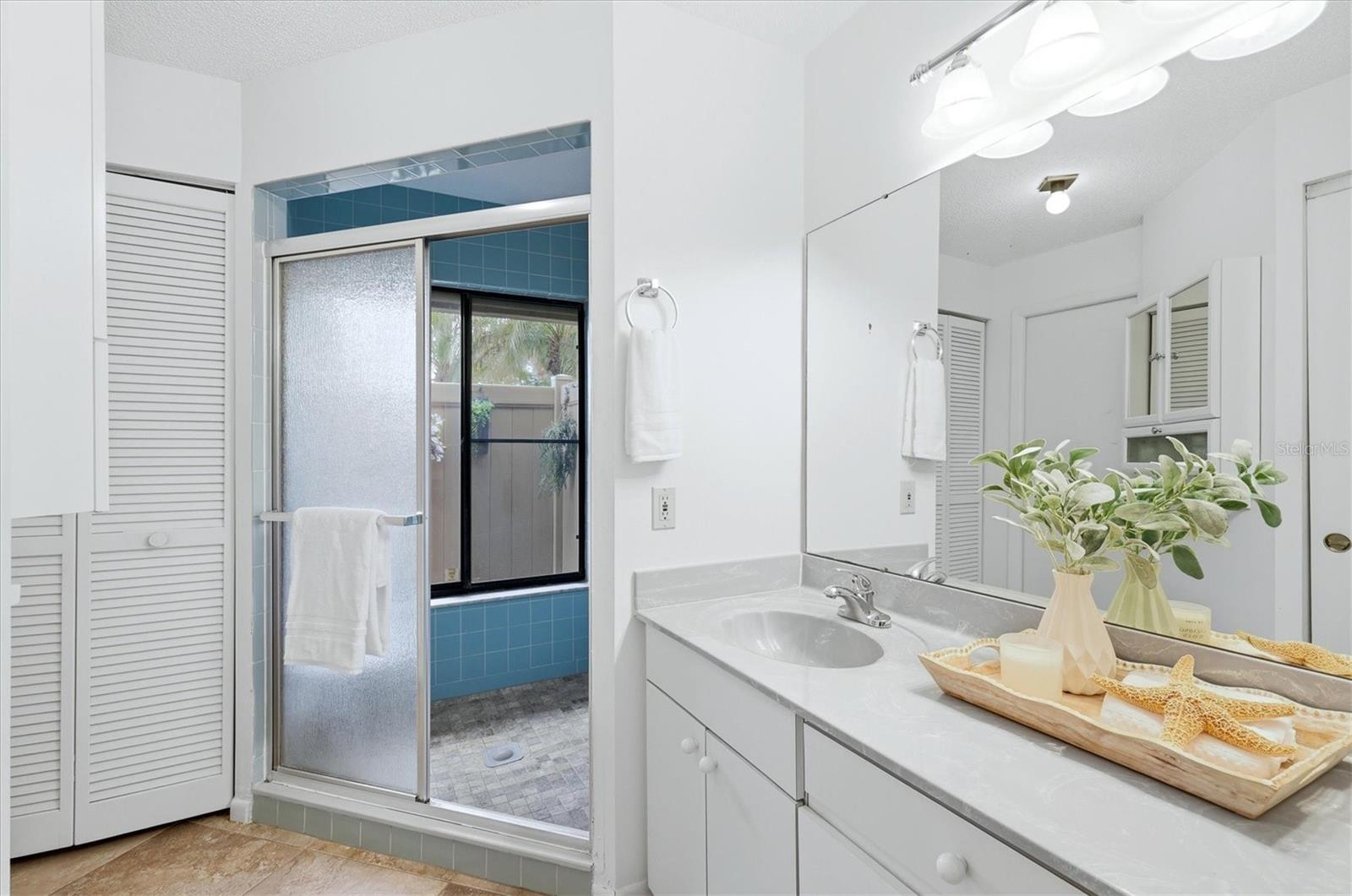 Image 16 of 45 For 140 Inlets Boulevard 140