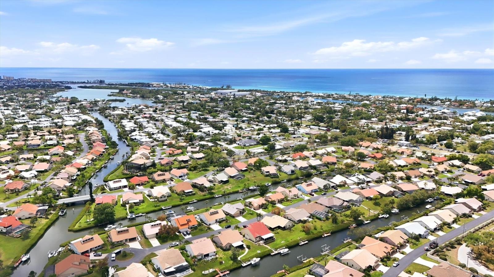 Image 2 of 45 For 140 Inlets Boulevard 140