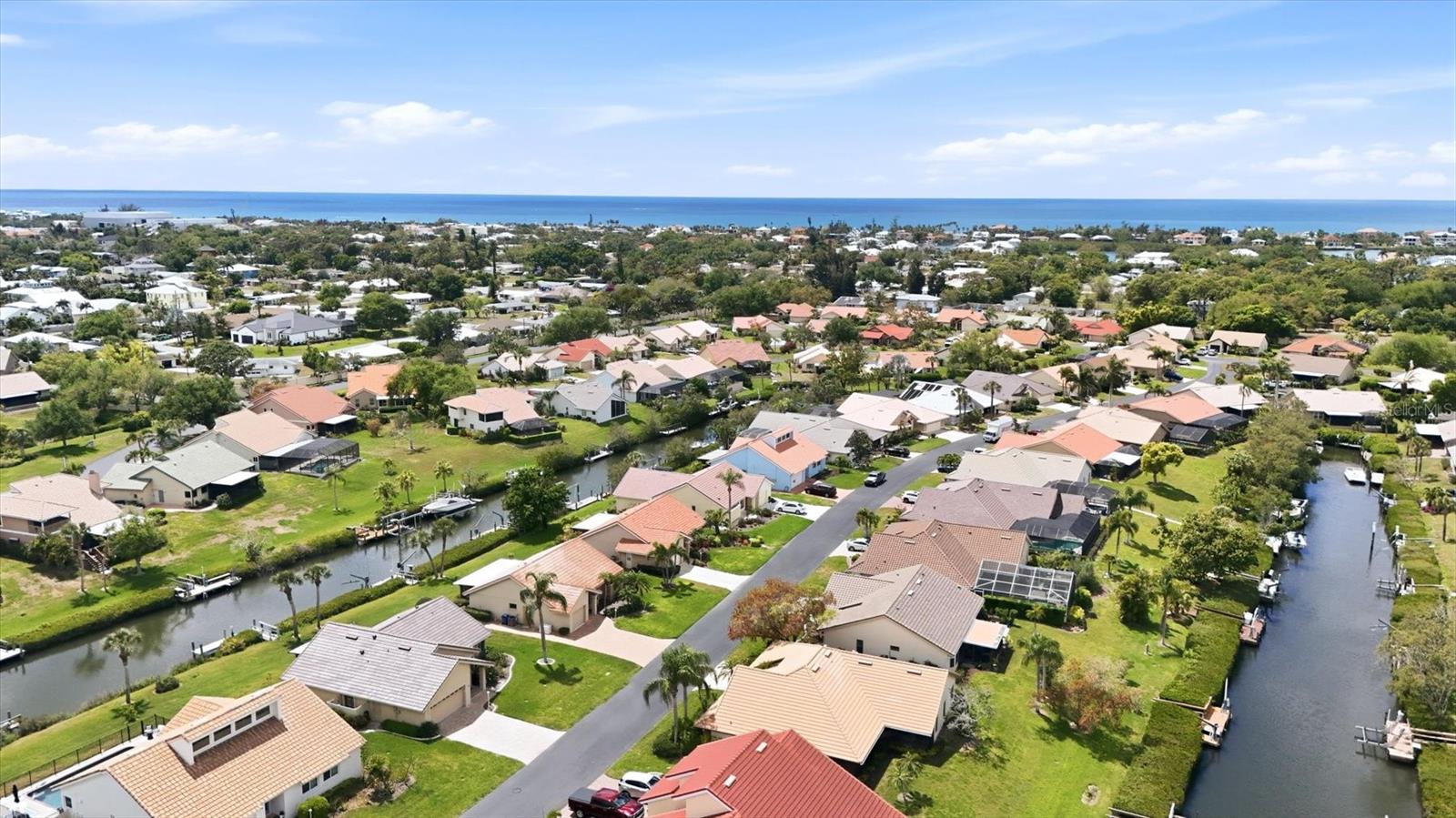 Image 42 of 45 For 140 Inlets Boulevard 140