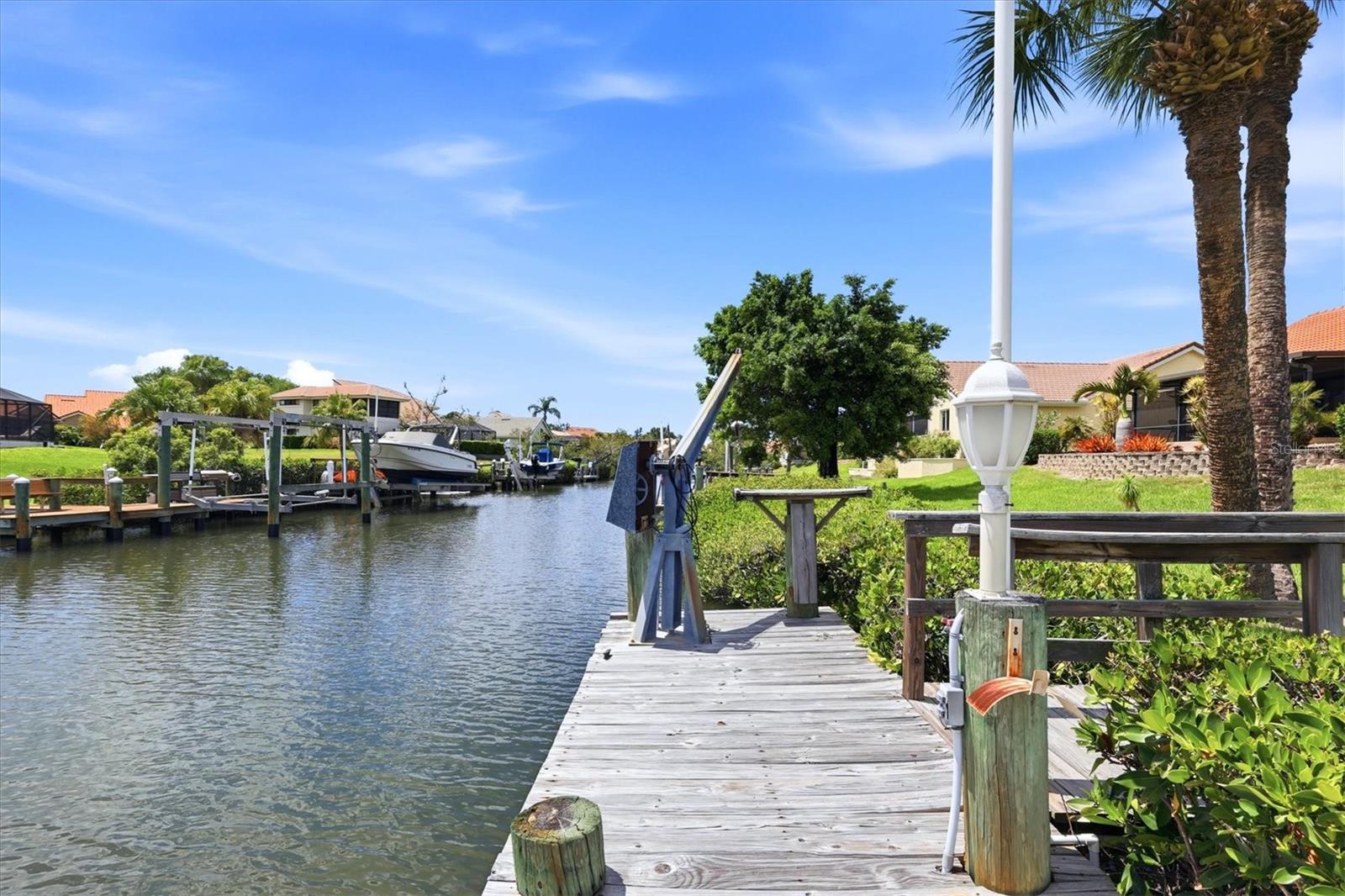 Image 5 of 45 For 140 Inlets Boulevard 140