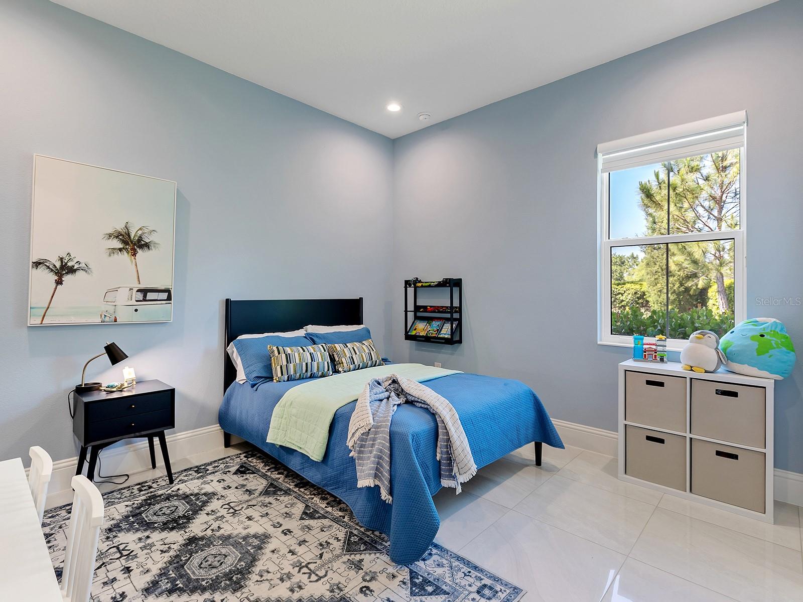 Image 32 of 78 For 16903 Verona Place